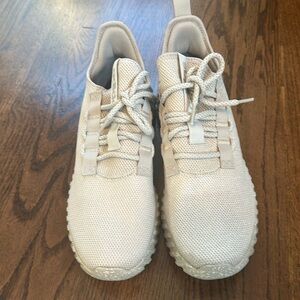 Men’s Adidas Kaptir 3.0 - size 10 -NWT